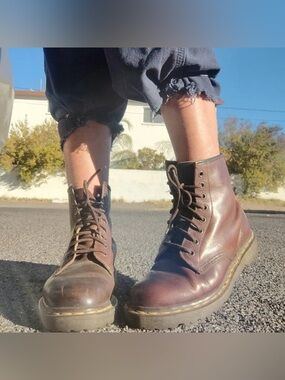 Dr Martens 1460 Pascal Dark Brown Virginia Leather Boots